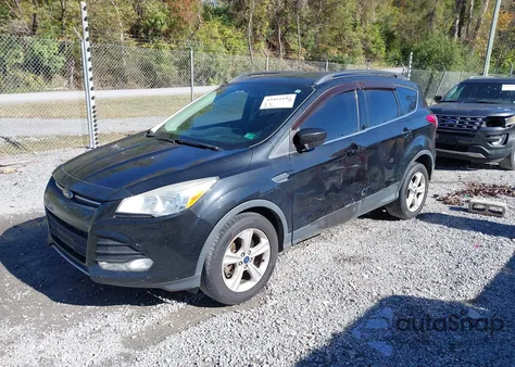 2015 Ford Escape Se z USA, uszkodzony, nr VIN 1FMCU9G97FUA83322